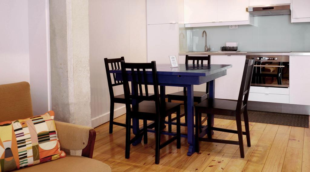Cacilhas Guest Apartments Almada Room photo